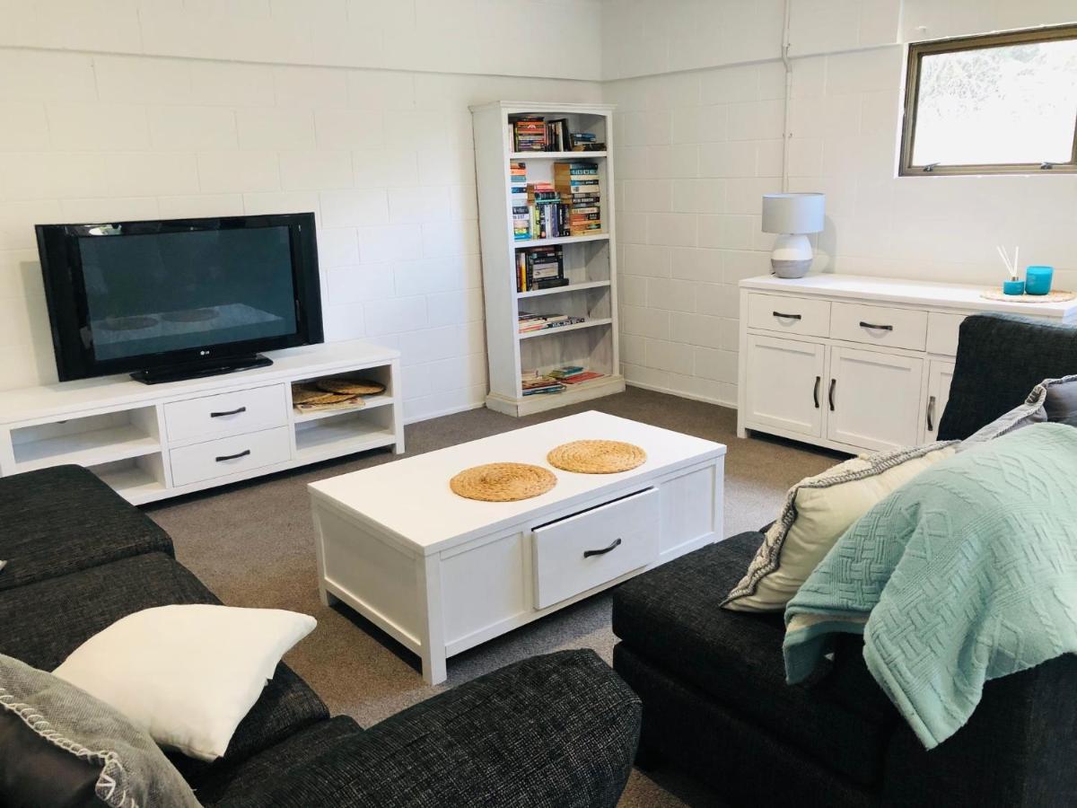 Waikaraka Beach, Spacious & Very Comfortable Whangarei Heads 外观 照片
